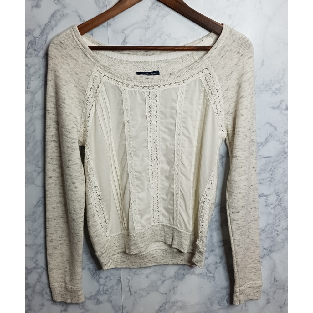 American Eagle Light Sweater Women Size M Gray Cream Lace Romantic